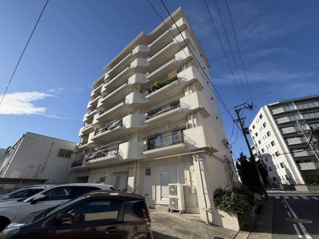 3DK apartment in Meito Ward, Nagoya, Aichi - Photo 1