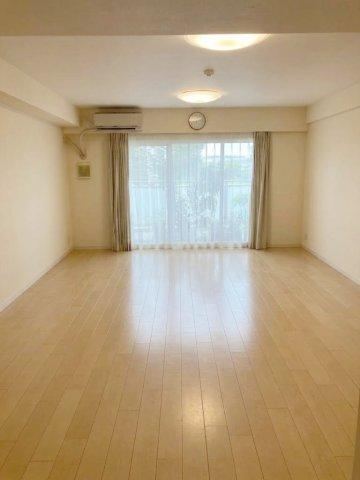 3LDK apartment in Ota Ward, Tokyo - Photo 1