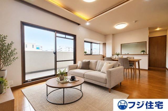 4LDK apartment in Minami Ward, Sakai, Osaka - Photo 1