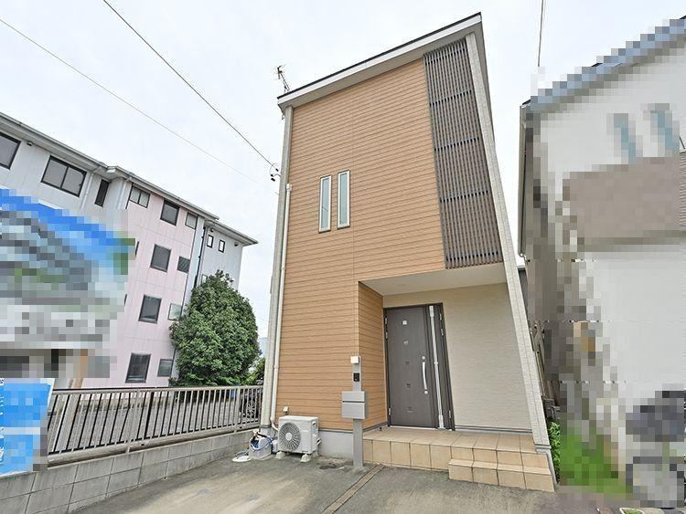 4LDK house in Kitanagoya, Aichi - Photo 1