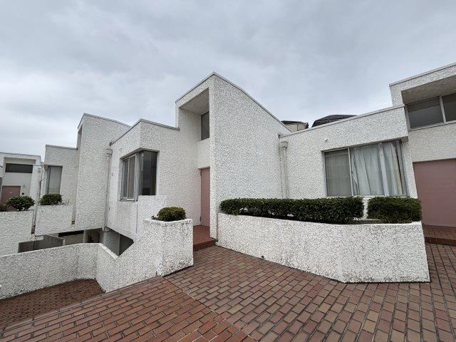 3LDK apartment in Kanazawa Ward, Yokohama, Kanagawa - Photo 1