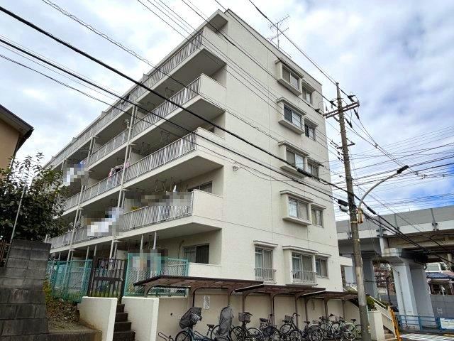 2LDK apartment in Tama, Tokyo - Photo 1