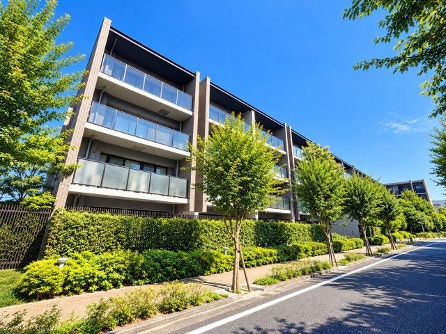 3LDK apartment in Suginami Ward, Tokyo - Photo 1