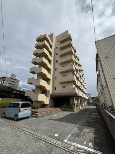 2LDK apartment in Kochi, Kochi - Photo 1