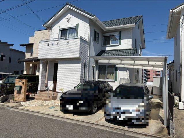 4LDK house in Wakayama, Wakayama - Photo 1