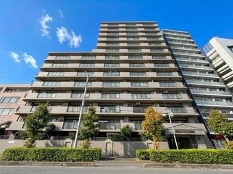 3LDK apartment in Misato