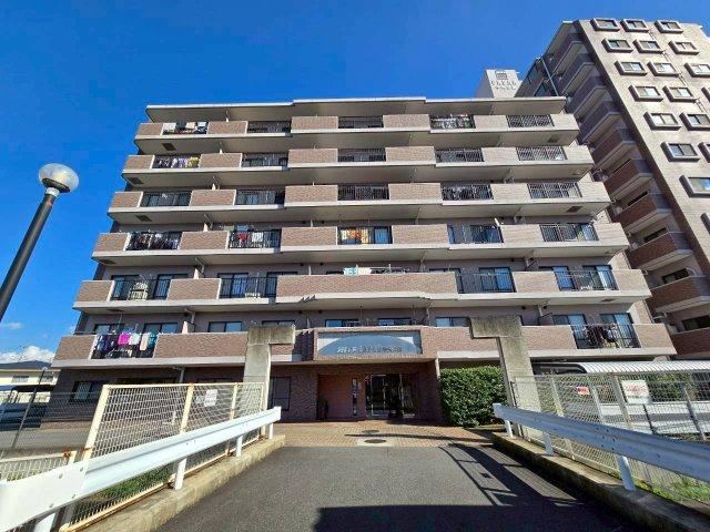 3DK apartment in Utsunomiya, Tochigi - Photo 1