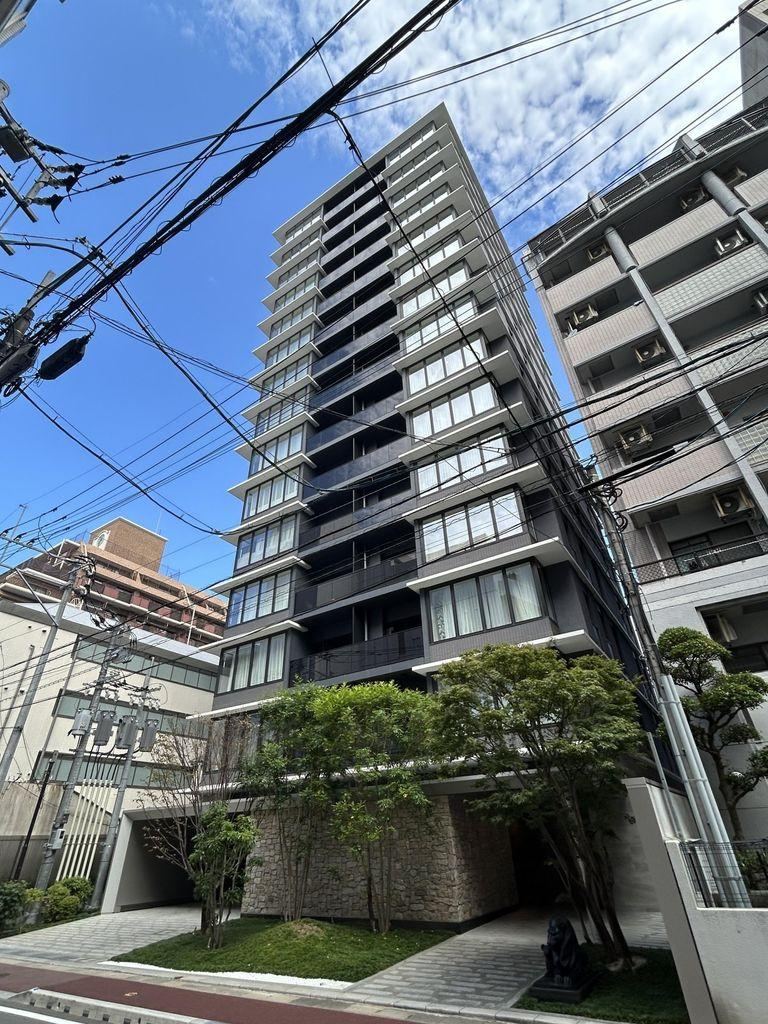 2LDK apartment in Chuo Ward, Fukuoka - Photo 1