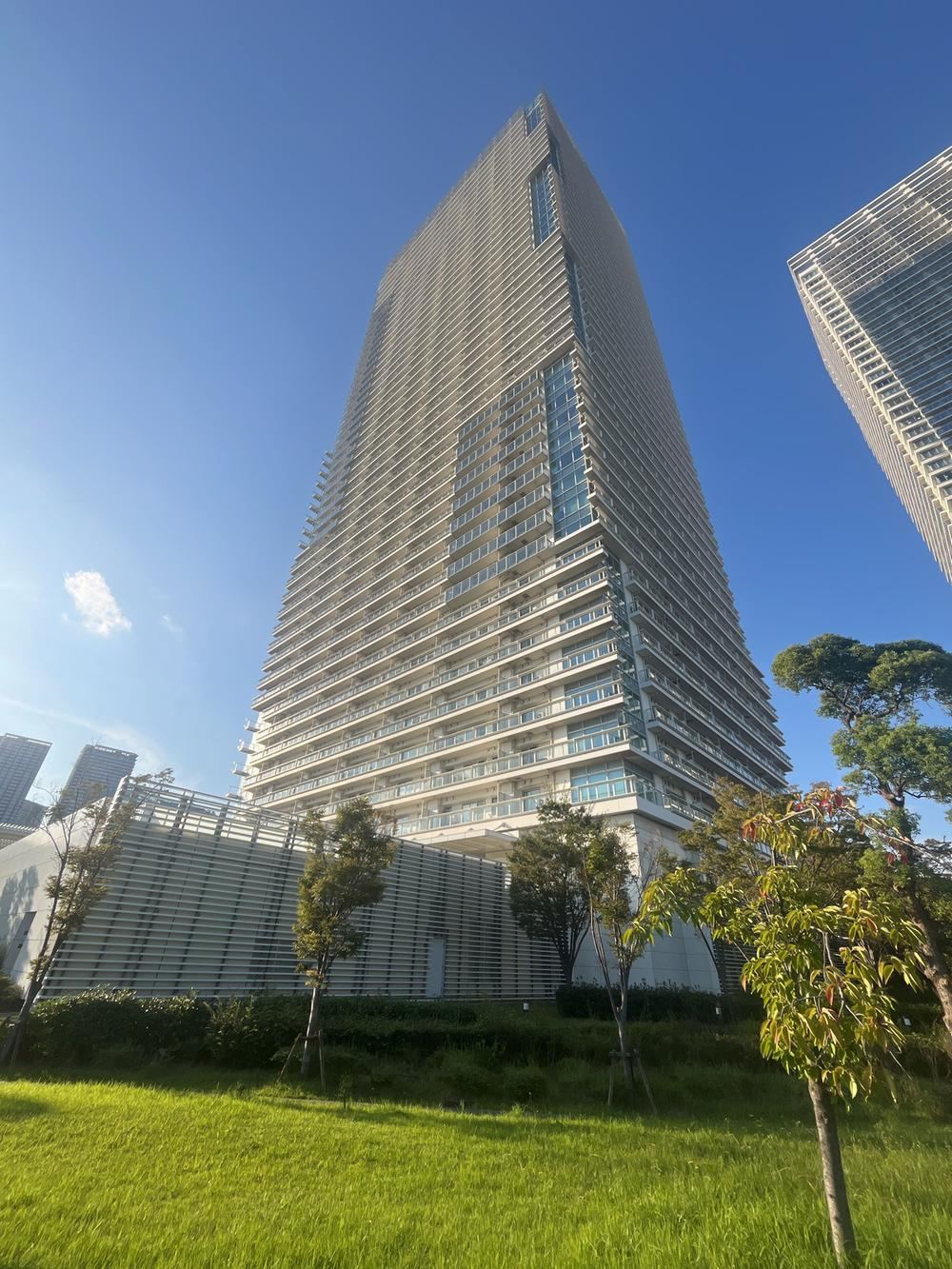 2LDK apartment in Chuo Ward, Tokyo - Photo 1