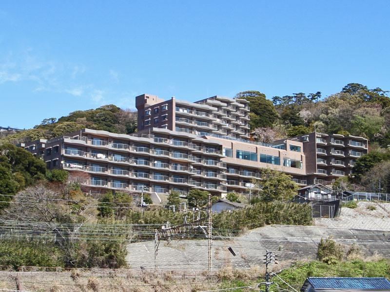 3LDK apartment in Atami, Shizuoka - Photo 1