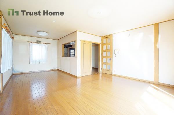 5LDK house in Kita Ward, Kobe, Hyogo - Photo 1