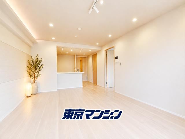 3LDK apartment in Koto Ward, Tokyo - Photo 1