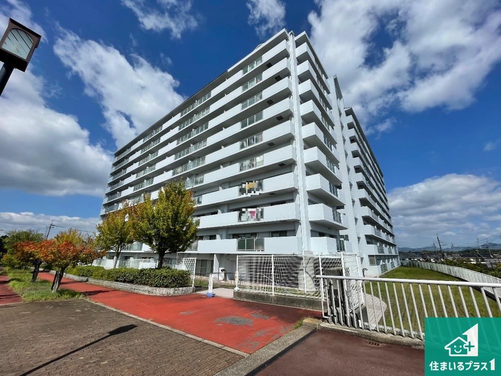 3LDK apartment in Sanda, Hyogo - Photo 1