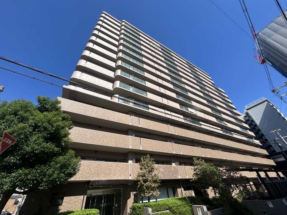 3LDK apartment in Sakai Ward, Sakai, Osaka - Photo 1