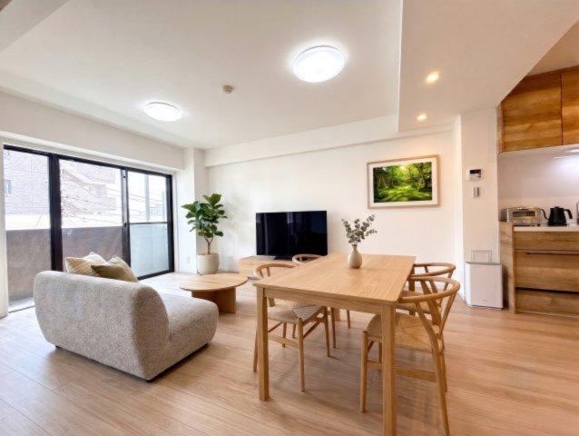 3LDK apartment in Sumida Ward, Tokyo - Photo 1