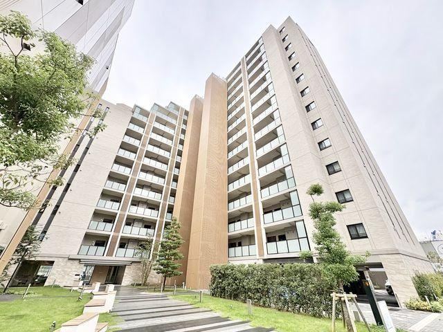 2LDK apartment in Shinagawa Ward, Tokyo - Photo 1