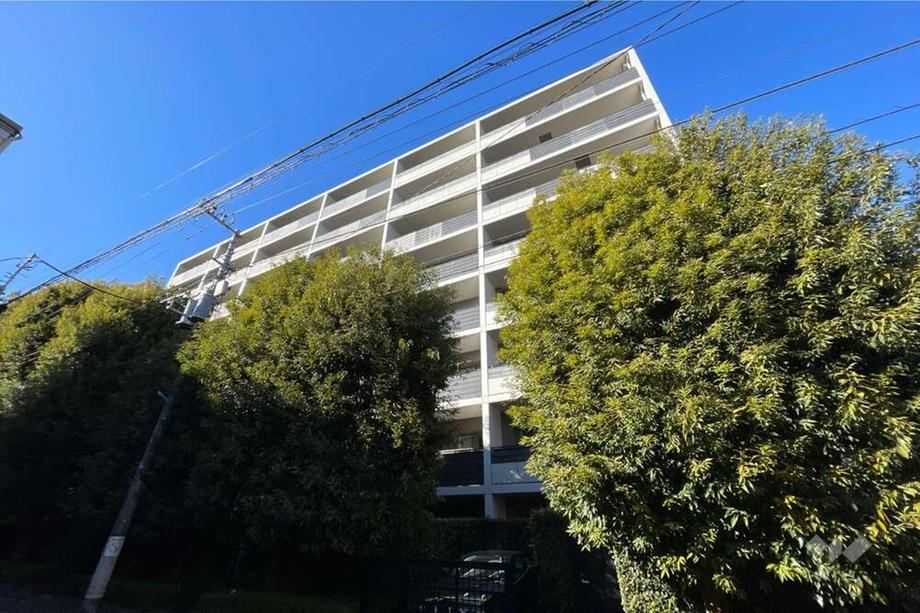 3LDK apartment in Suginami Ward, Tokyo - Photo 1