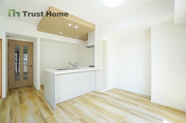 3LDK apartment in Suma Ward, Kobe, Hyogo - Photo 1