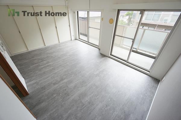 3LDK apartment in Nishinomiya, Hyogo - Photo 1