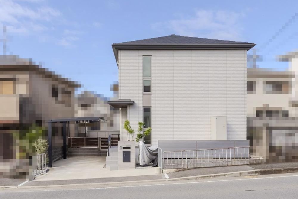 2LDK house in Takatsuki, Osaka - Photo 1