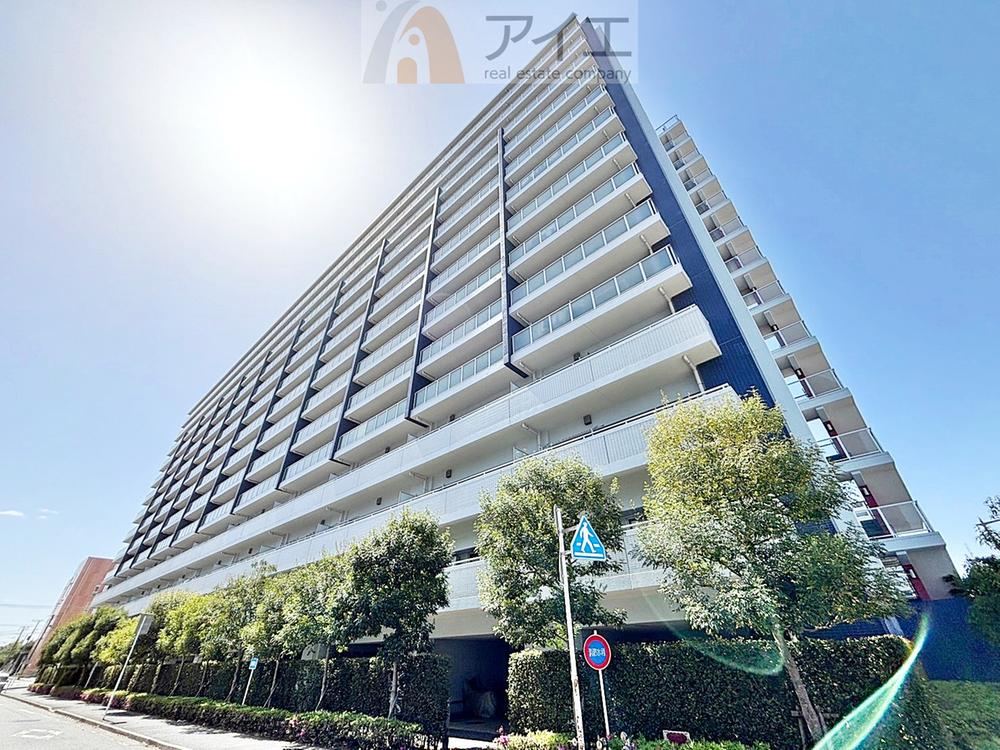 4LDK apartment in Chuo Ward, Chiba - Photo 1