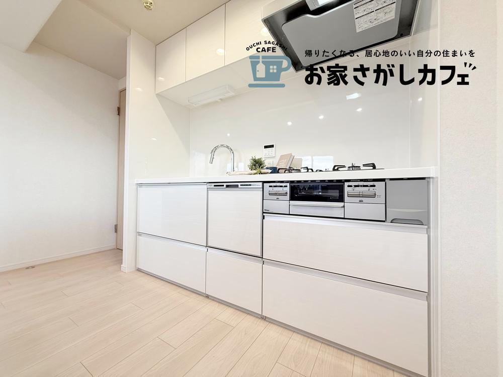 2LDK apartment in Higashinada Ward, Kobe, Hyogo - Photo 1