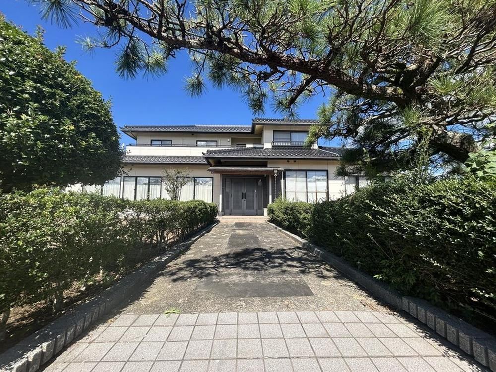 8LDK+S house in Tome, Miyagi - Photo 1