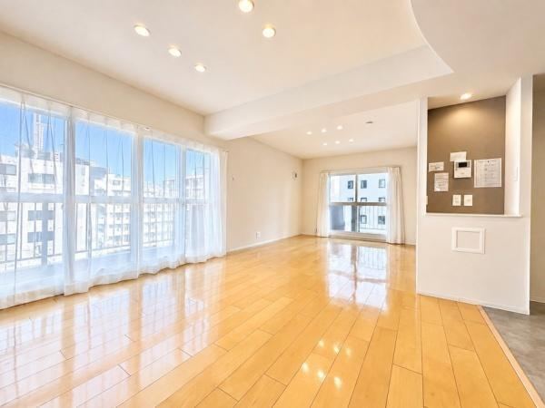 1LDK+S apartment in Kita Ward, Sapporo, Hokkaido - Photo 1