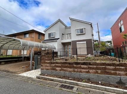 5LDK house in Nishinomiya, Hyogo - Photo 1