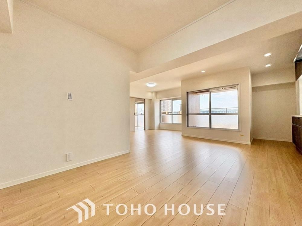 2LDK apartment in Kasugai, Aichi - Photo 1