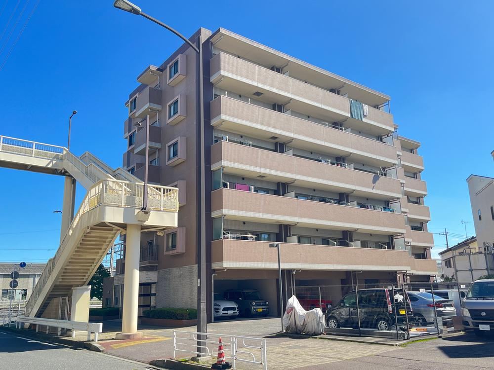 2LDK+S apartment in Kawaguchi, Saitama - Photo 1