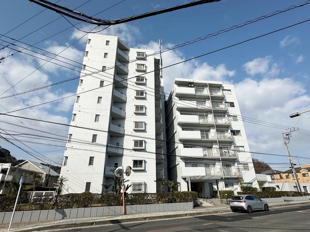 3LDK apartment in Yokosuka, Kanagawa - Photo 1