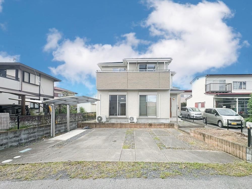 4LDK house in Utsunomiya, Tochigi - Photo 1
