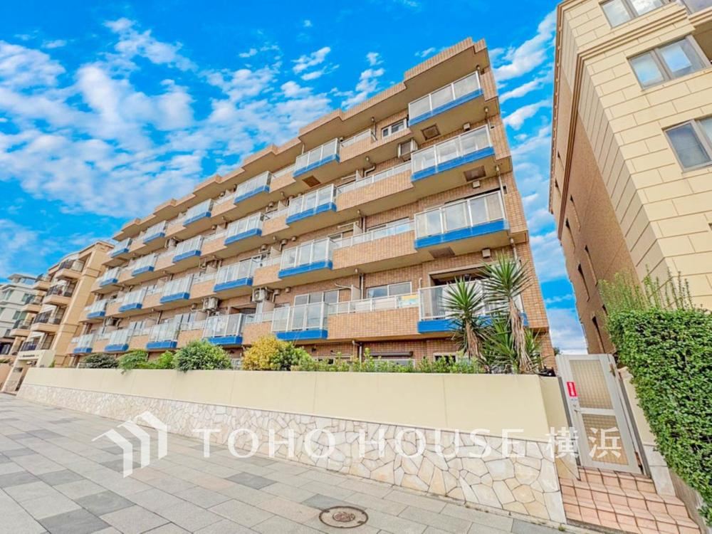 2LDK apartment in Fujisawa, Kanagawa - Photo 1