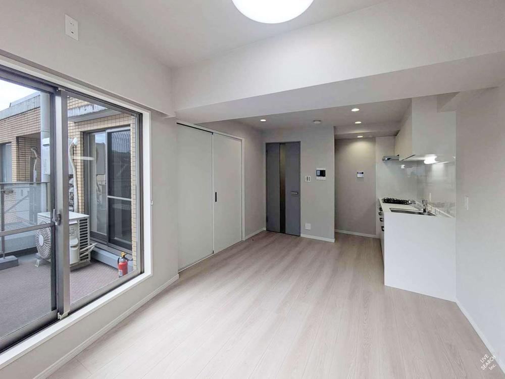 2LDK apartment in Shibuya Ward, Tokyo - Photo 1