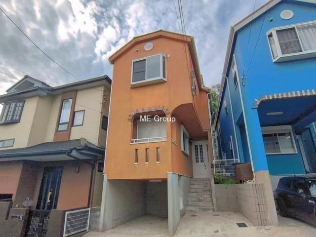 4LDK house in Konan Ward, Yokohama, Kanagawa - Photo 1