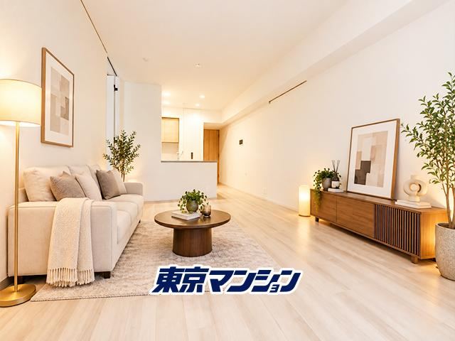 2LDK apartment in Shinjuku Ward, Tokyo - Photo 1