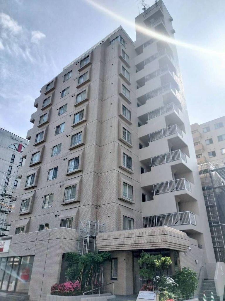 4LDK apartment in Kita Ward, Sapporo, Hokkaido - Photo 1