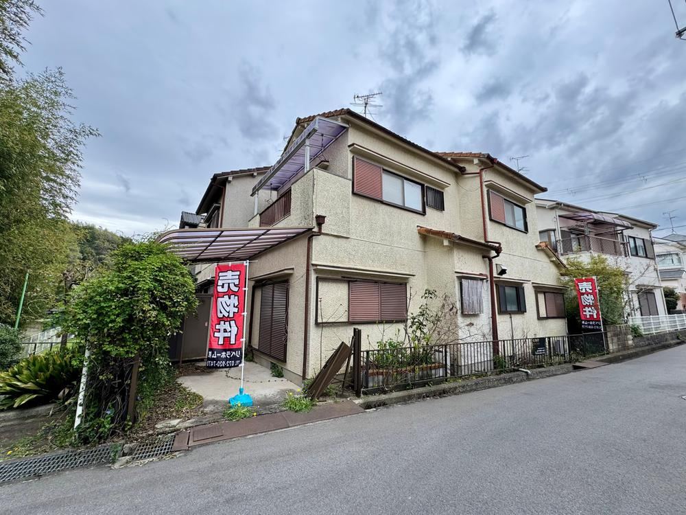 4LDK house in Kawachinagano, Osaka - Photo 1