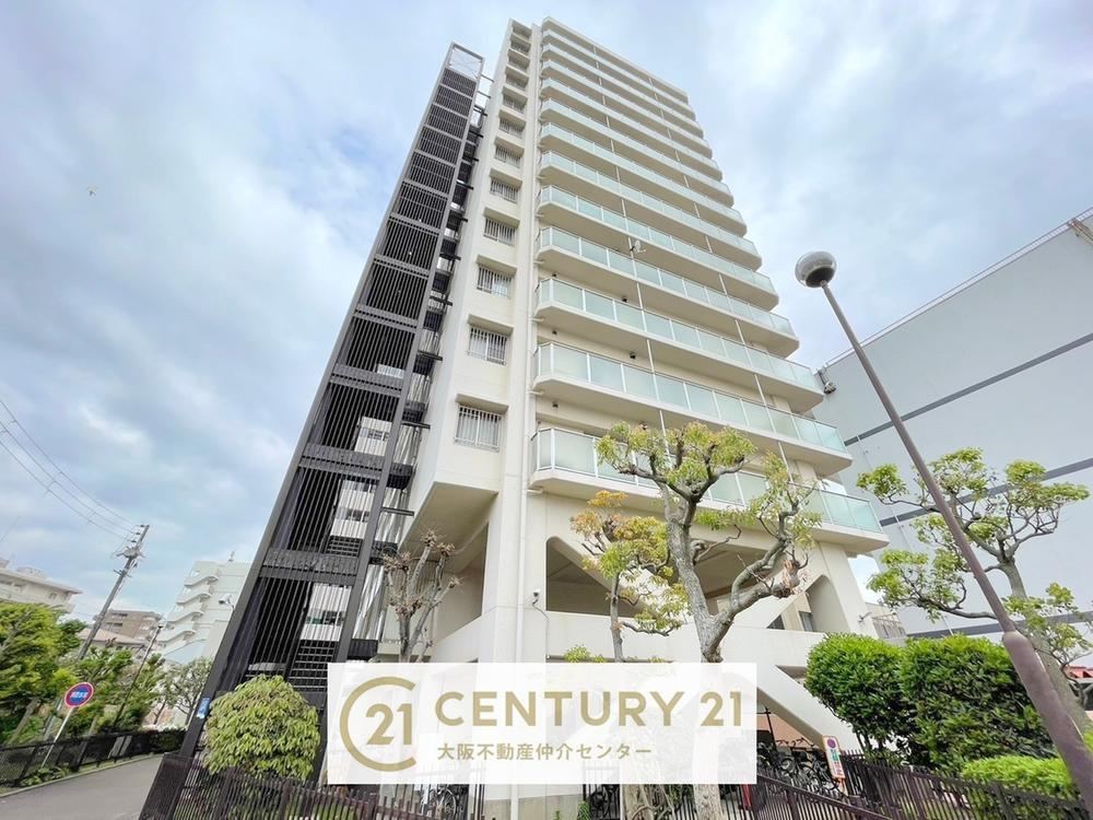 3LDK apartment in Konohana Ward, Osaka - Photo 1