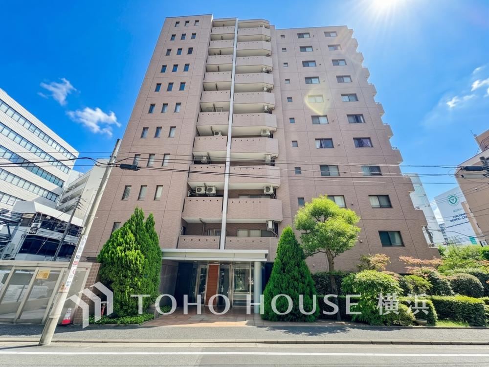 2LDK apartment in Nishi Ward, Yokohama, Kanagawa - Photo 1
