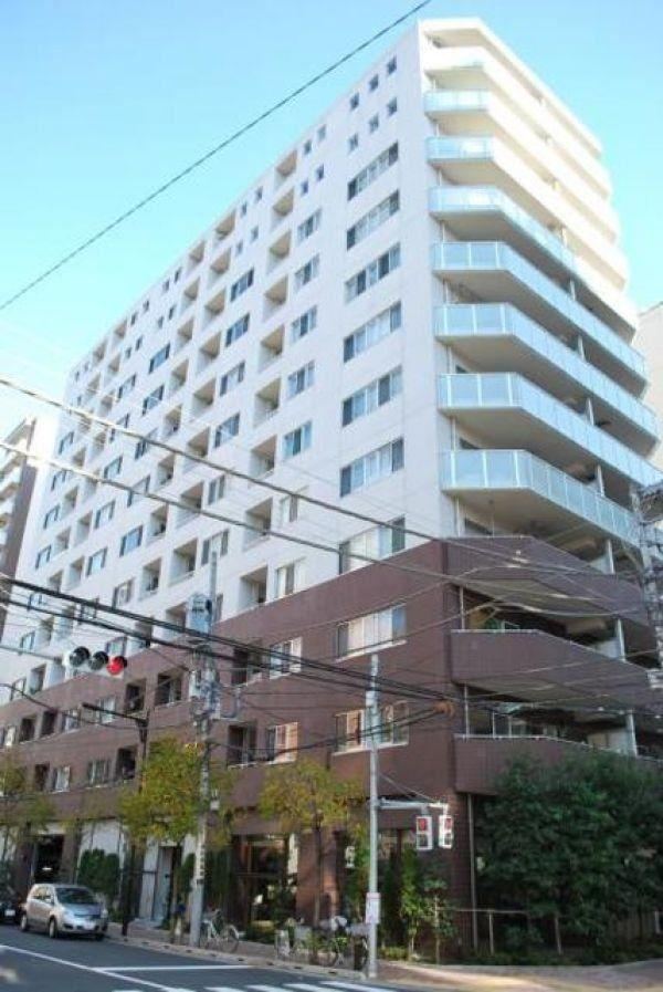 2LDK apartment in Chuo Ward, Tokyo - Photo 1