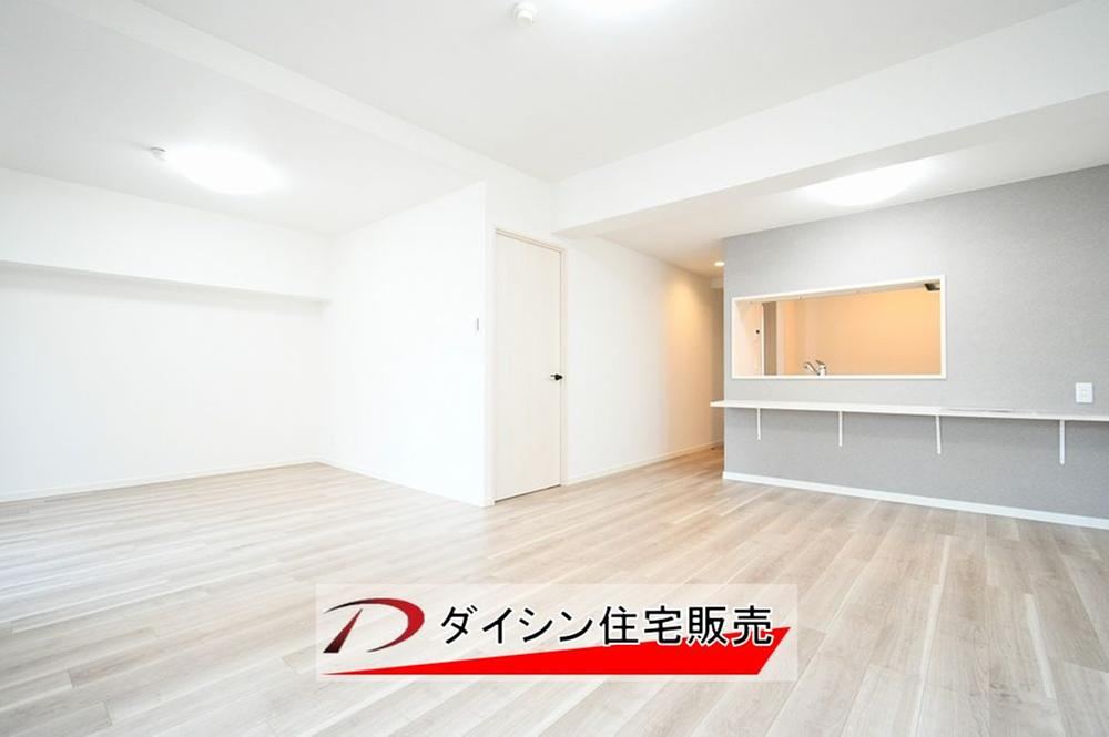 2LDK apartment in Kure, Hiroshima - Photo 1