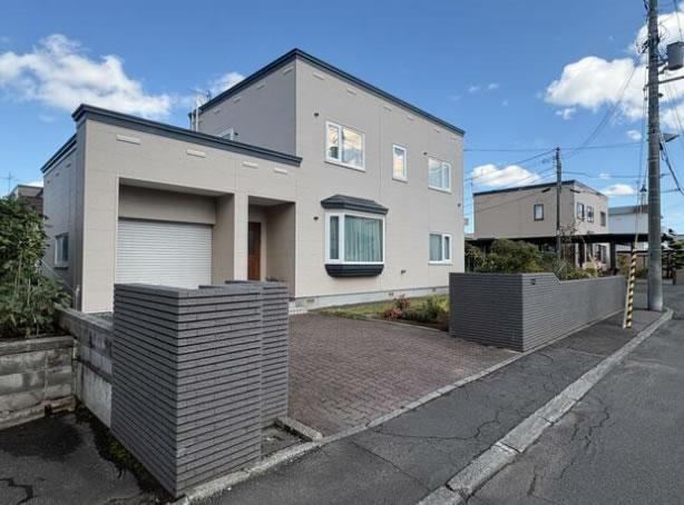 4LDK house in Kiyota Ward, Sapporo, Hokkaido - Photo 1