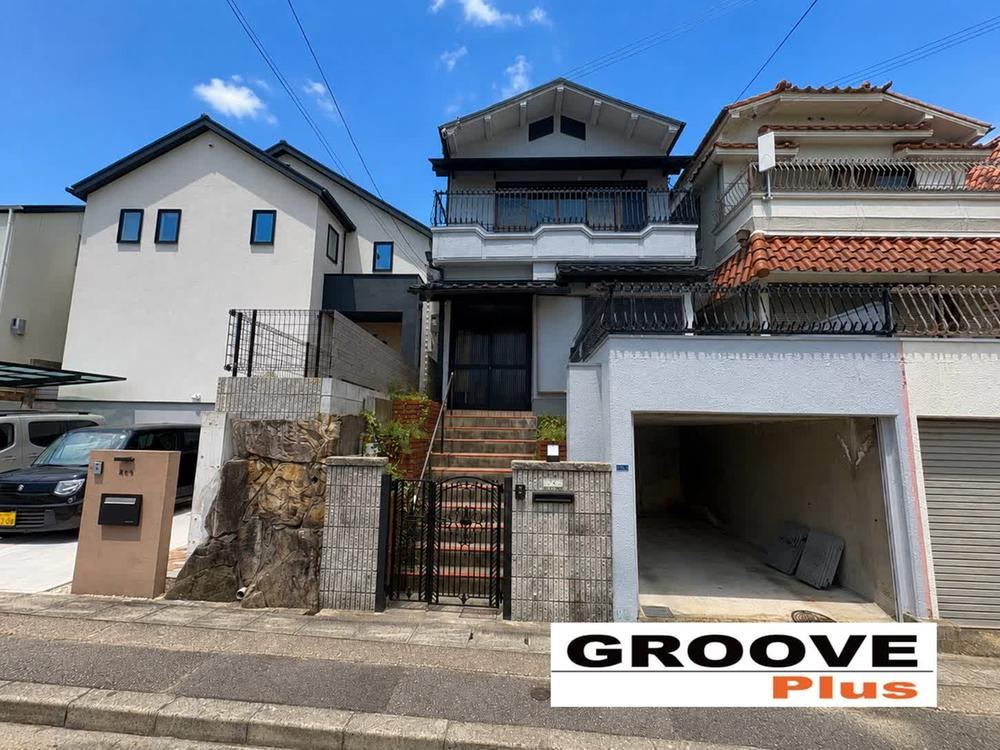 4LDK house in Kita Ward, Kobe, Hyogo - Photo 1