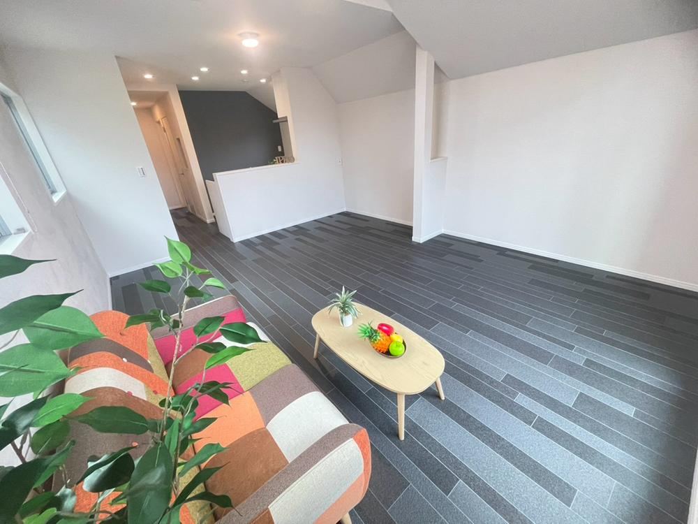 4LDK house in Adachi Ward, Tokyo - Photo 1