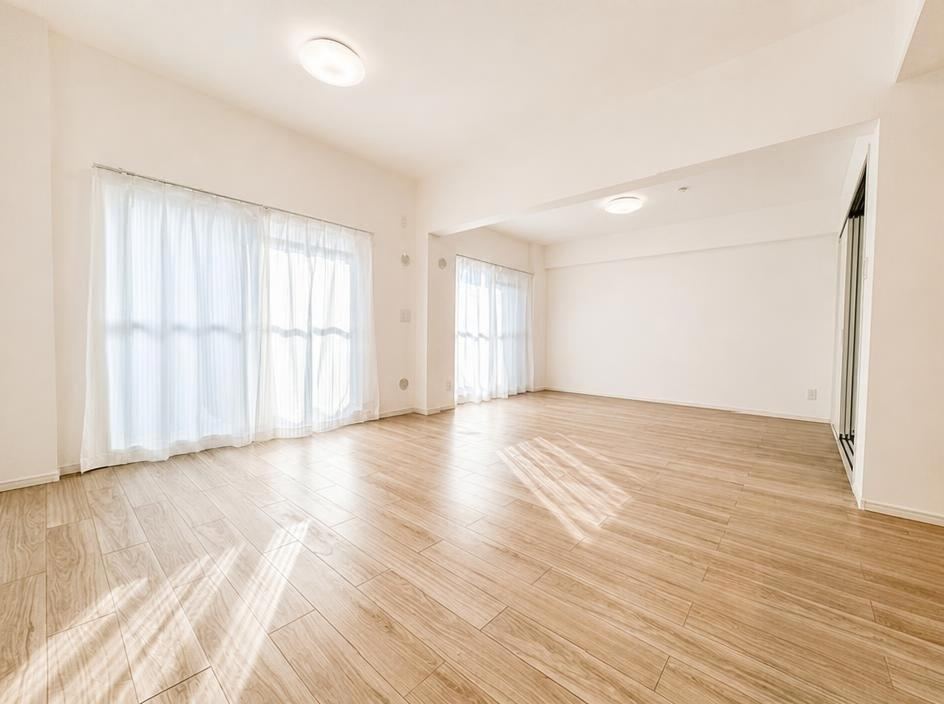2LDK apartment in Naka Ward, Hiroshima - Photo 1