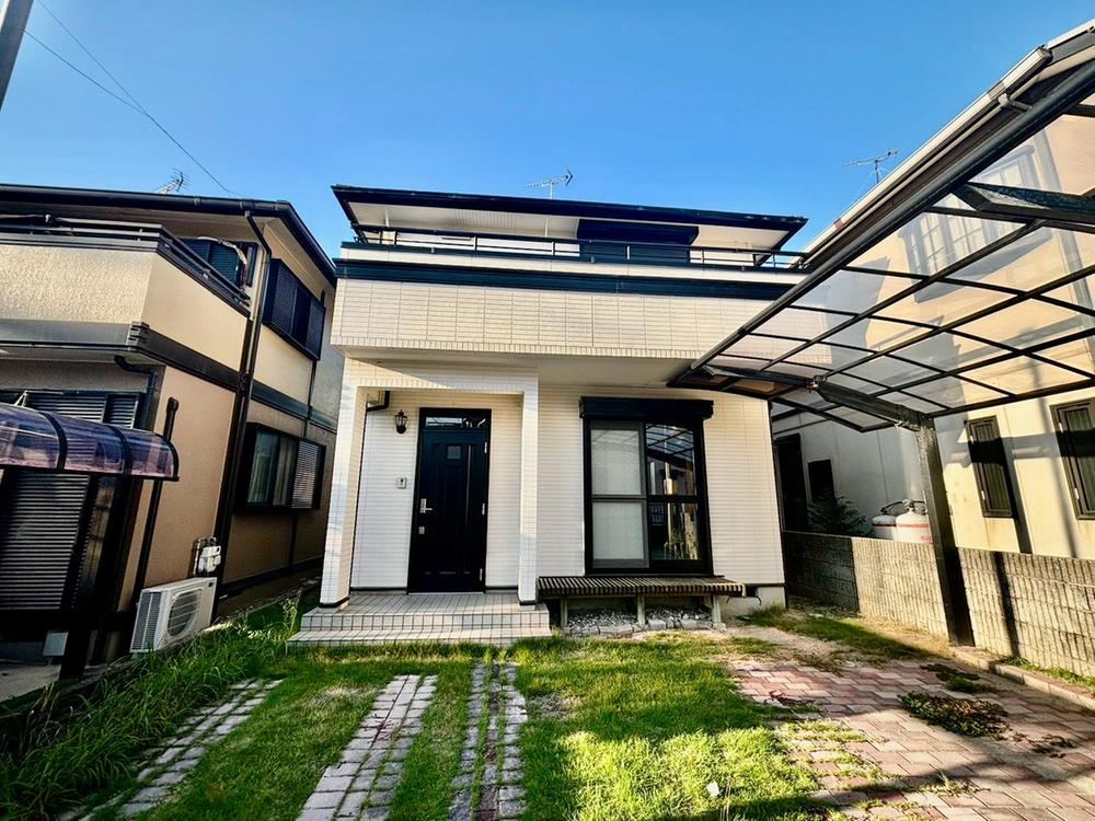 4LDK house in Kakogawa, Hyogo - Photo 1