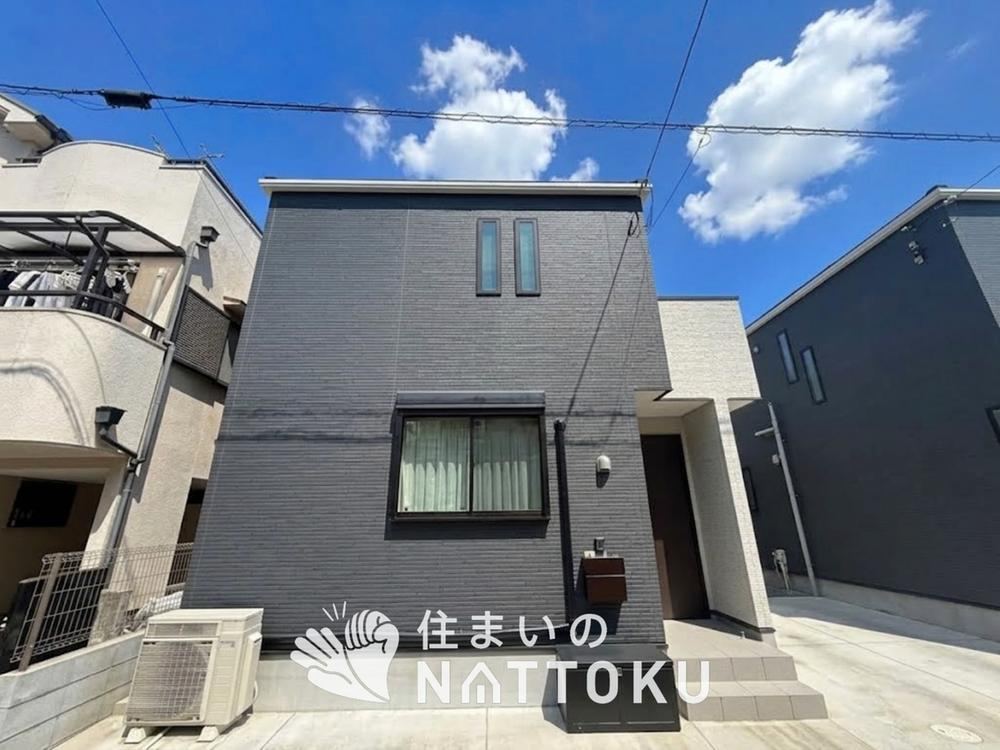3LDK house in Hirakata, Osaka - Photo 1