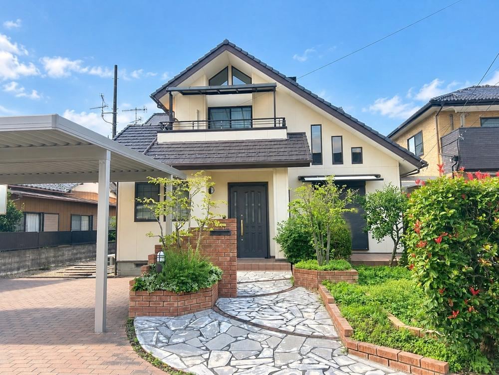 5LDK+2S house in Fukaya, Saitama - Photo 1